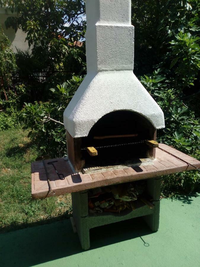 Appartamento Mendula Pakoštane Esterno foto